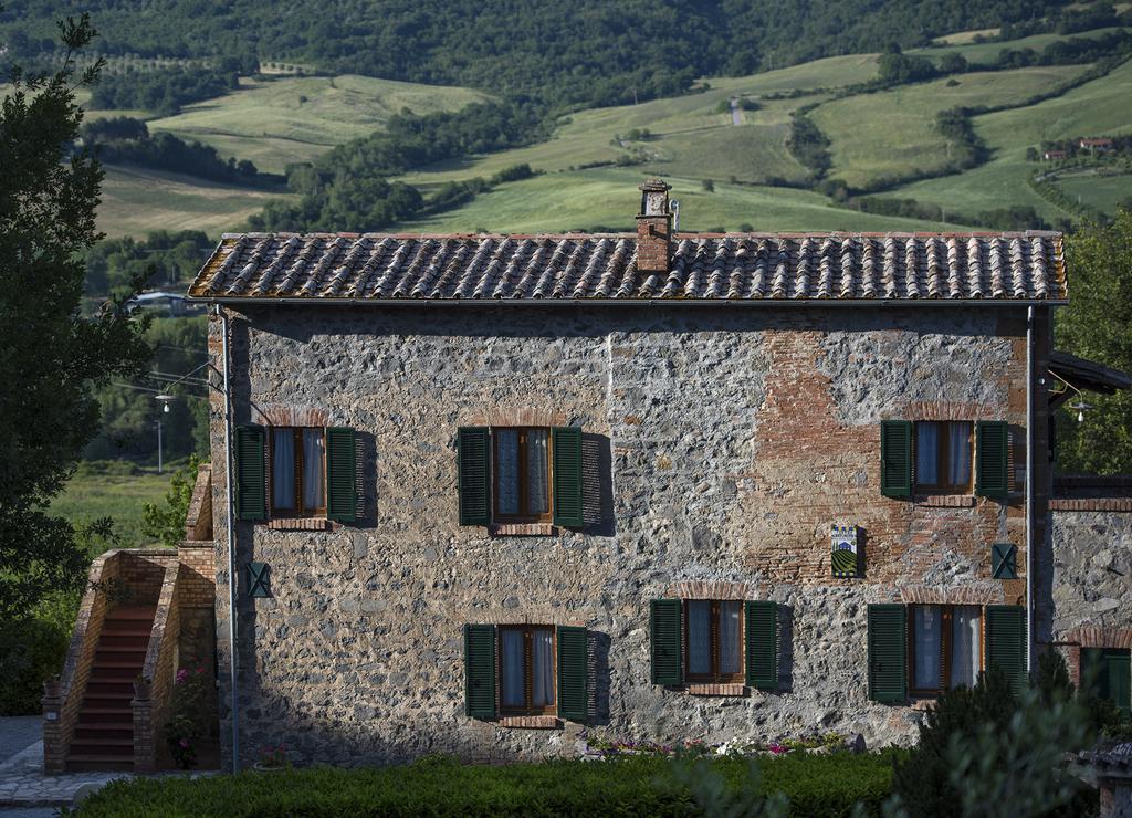 Agriturismo Casale Le Crete อักกวาเปนเดนเต ภายนอก รูปภาพ