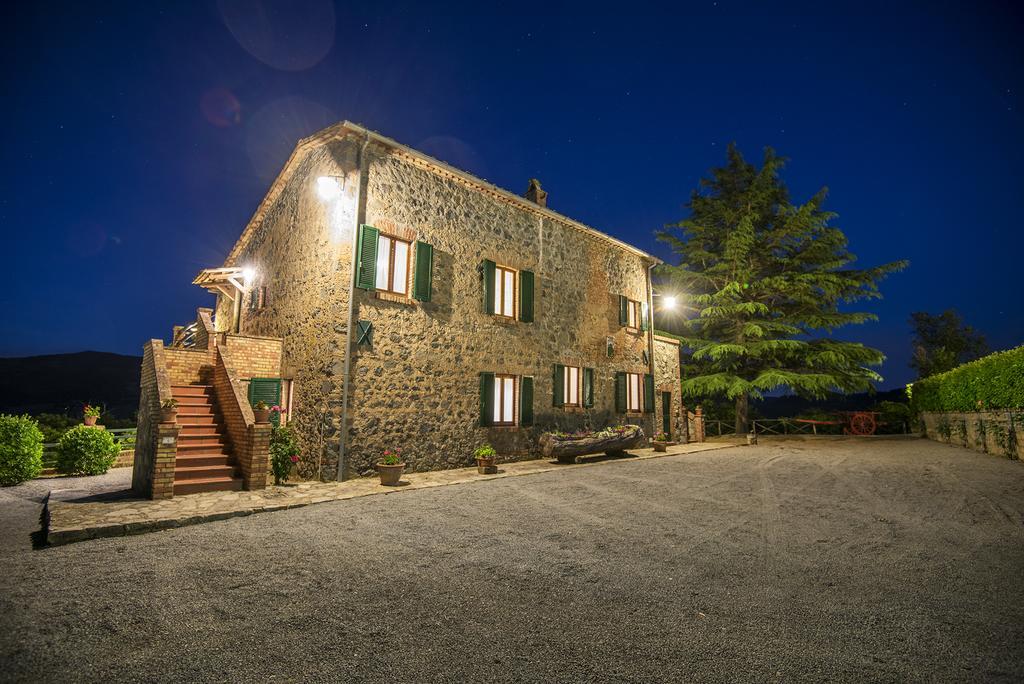 Agriturismo Casale Le Crete อักกวาเปนเดนเต ภายนอก รูปภาพ